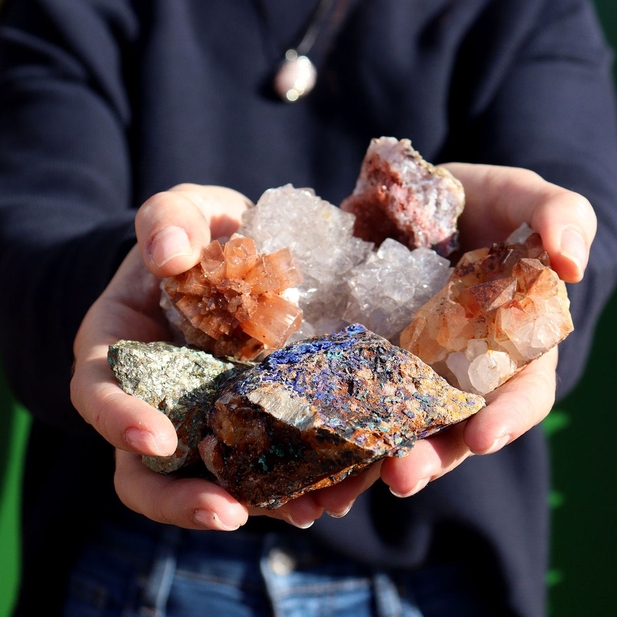 Vzorky minerálů – chalkopyrit (cca 80 kusů)