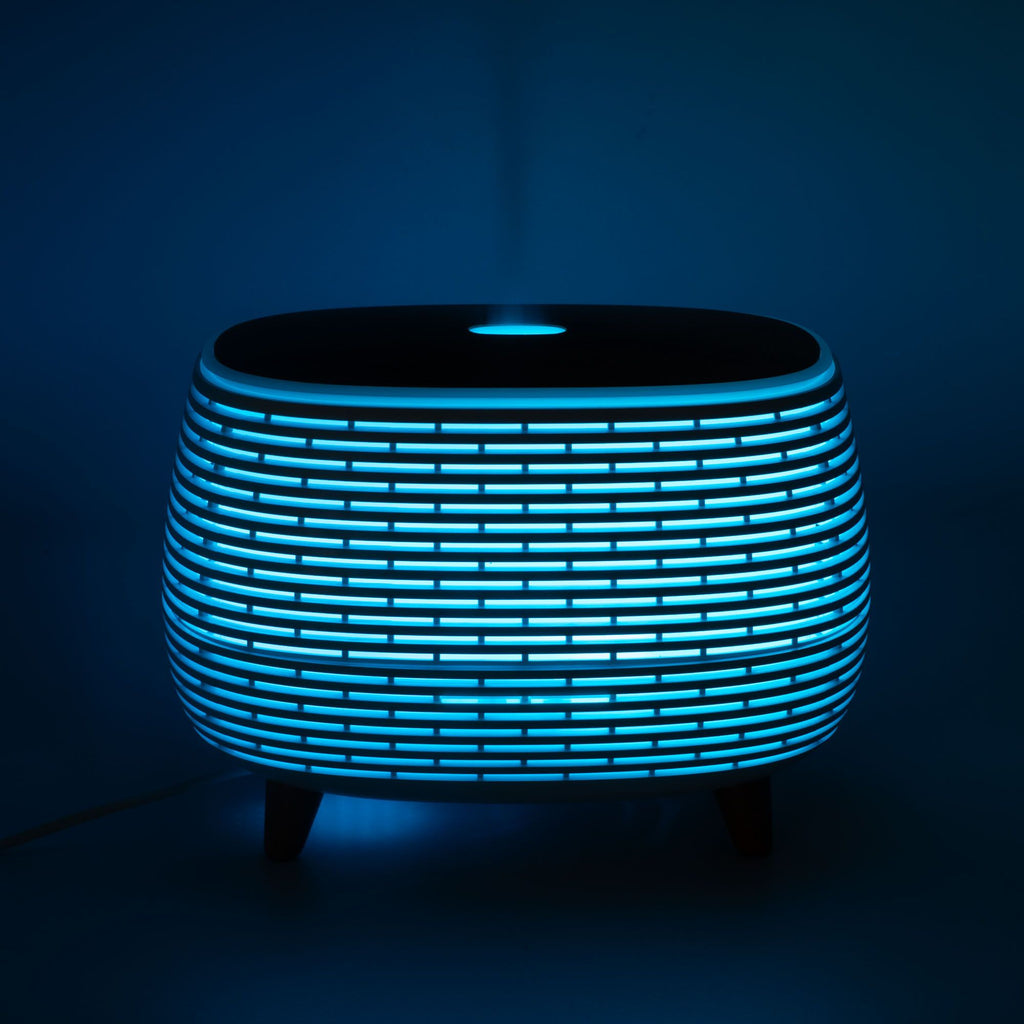 Futuristischer geriffelter Aroma-Diffuser mit Farbwechsel-Licht