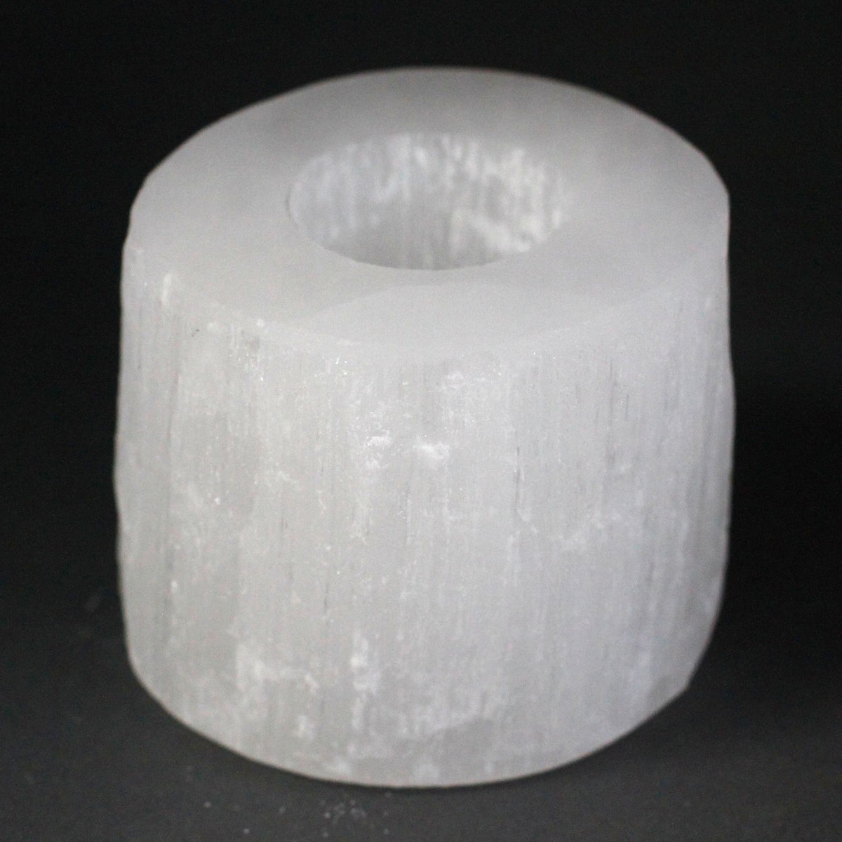 Selenitový svietnik – valec – 8 cm