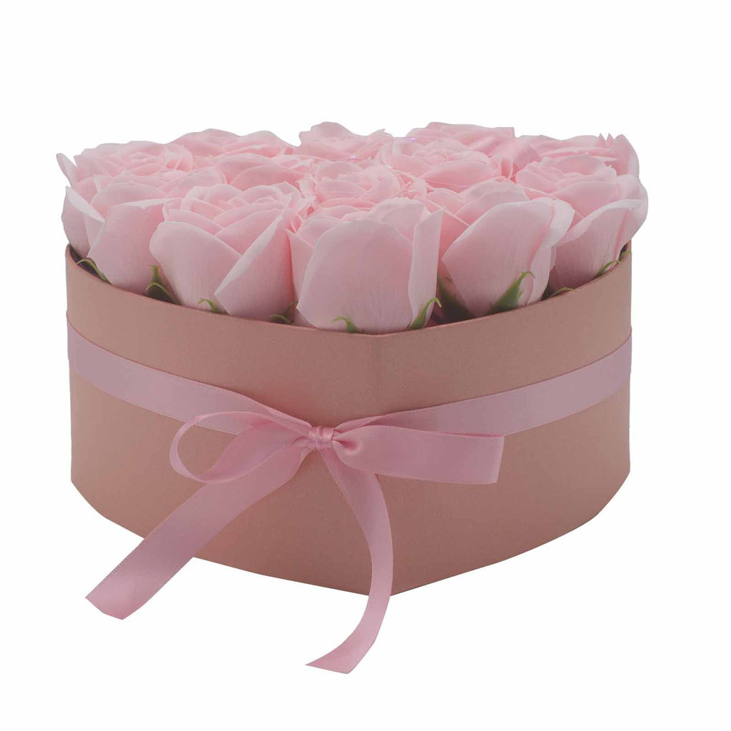 Seifenblumen-Geschenkstrauß - 13 rosa Rosen - Herz