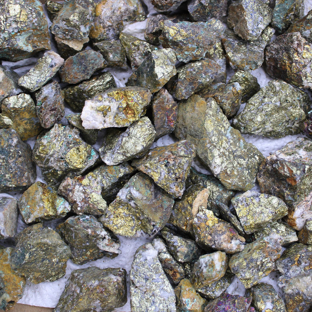 Vzorky minerálů – chalkopyrit (cca 80 kusů)