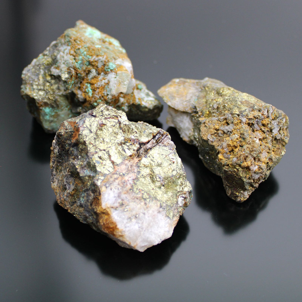 Vzorky minerálů – chalkopyrit (cca 80 kusů)