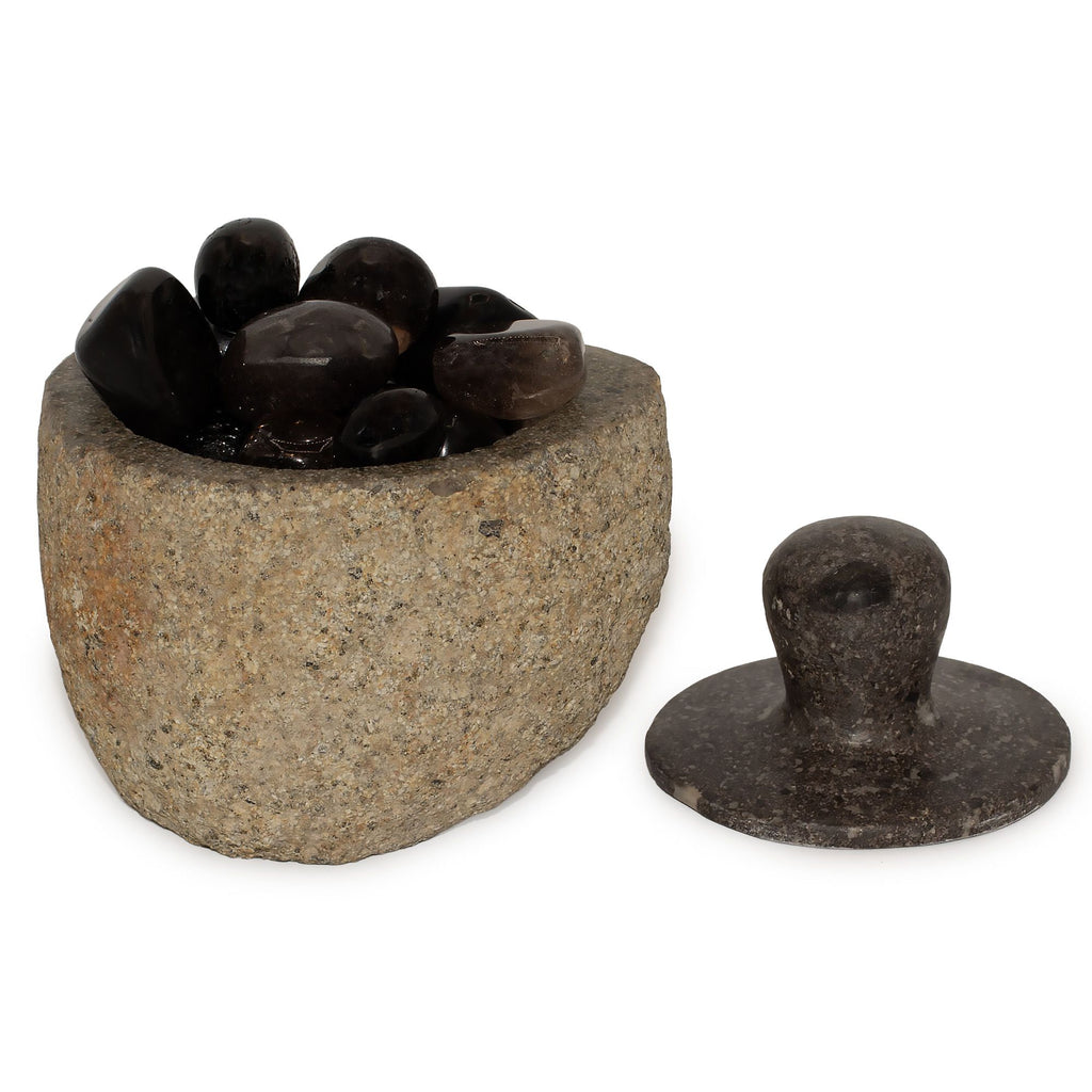 Uzemňovacia nádoba z prírodného riečneho kameňa – stredná (cca 12x8cm)