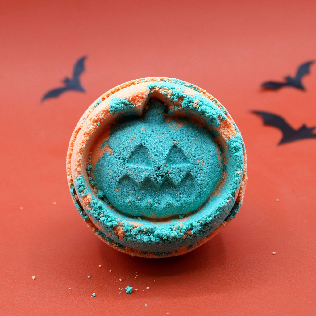 Halloween fürdőbomba - édeskömény és narancs